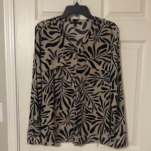 Stylish Black and Tan Leaf Print Blouse